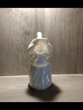 Vintage Belleek Ireland Girl Porcelain Creamer. 6th Mark 1965-1980